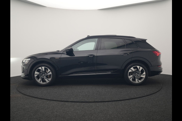 Audi e-tron E-Tron 50 Quattro S Line 71 kWh 313pk | Panodak | Luchtvering | Adaptive Cruise | Alcantara Sportstoelen Memory & Verwarmd | Apple Carplay | Navigatie | 20"L.M |
