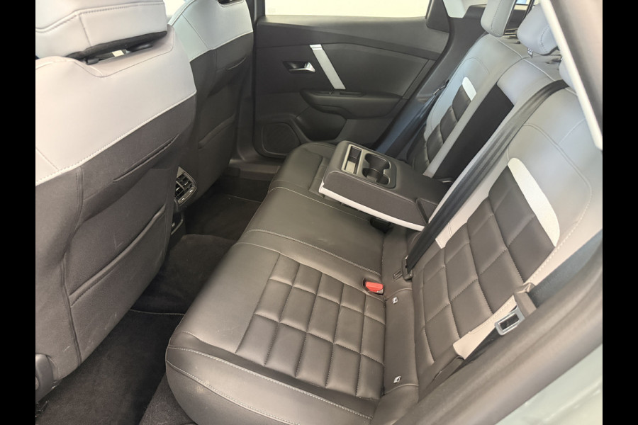 Citroën Ë-C4 Max 156pk Extended range 54 kWh ACC PDC Blindspot Carplay 24 Maanden garantie* (Vraag naar de voorwaarden)