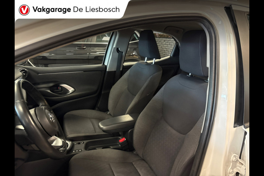 Toyota Yaris 1.5 Hybrid 115 Comfort/navi/camera/apple/clima /cruisec/stoelverw