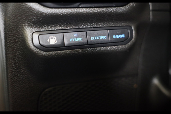 Jeep Wrangler UNLIMITED 4xe 380 Sahara / 360 Camera / Leder / Navi / Ecc / Elek Pakket / Led / Pdc / 18 Inch / TOPSTAAT