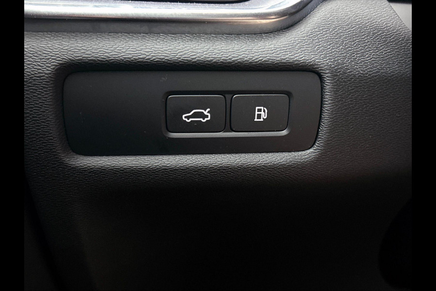 Volvo V60 2.0 T6 Plug-in hybrid AWD Core Bright NAVI & CARPLAY | AD_CRUISE | FULL-LED