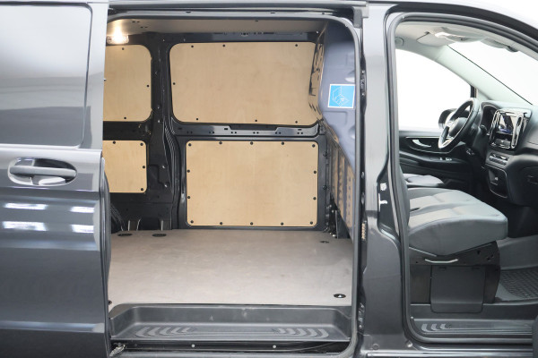 Mercedes-Benz Vito 116 CDI L3 Pro Leer, ACC, Camera, 3-Zits, Apple Carplay, LED, PDC, Trekhaak, 19''