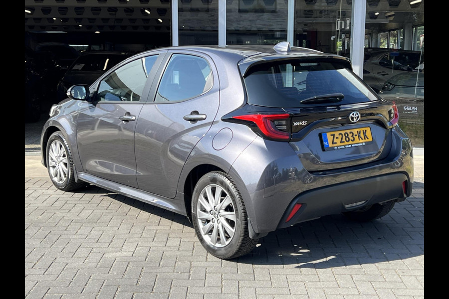 Toyota Yaris 1.5 VVT-i 125pk Dynamic | Stoel + stuurverwarming, Climate control, Adaptieve cruise control, Lichtmetalen velgen