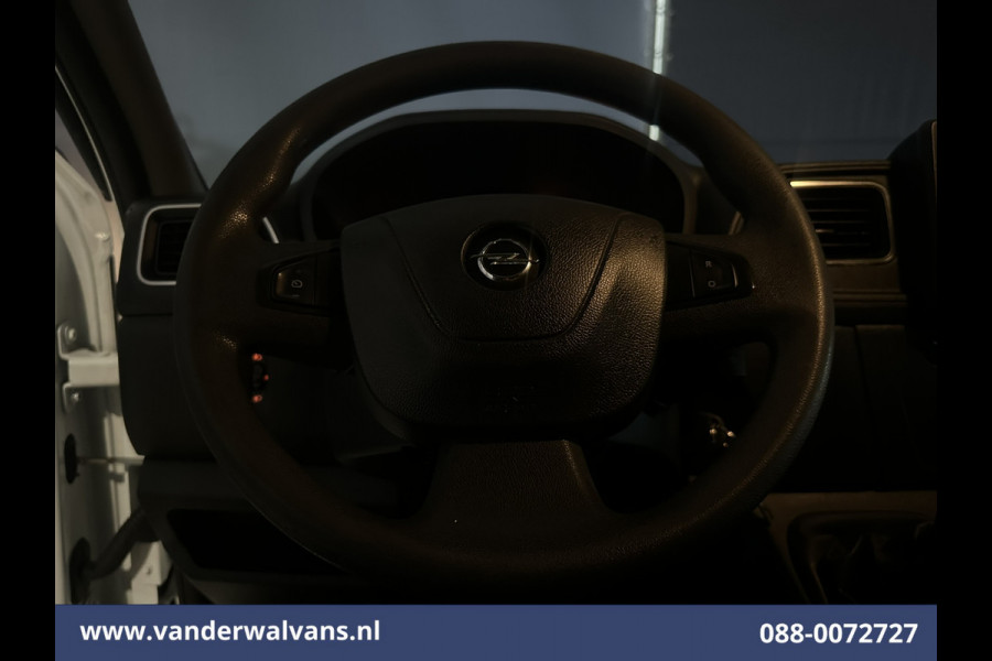 Opel Movano 2.3 Turbo 136pk L2H3 Euro6 Airco | Camera | Imperiaal | LED | 2500kg Trekhaak | Cruisecontrol Parkeersensoren