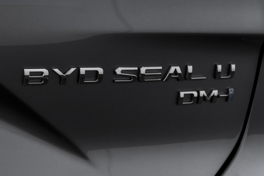 BYD SEAL U 1.5 DM-i FWD Boost | Plug-In | S/K-Panodak | 360 Camera | App connect | Adapt. Cruise | Elek. Klep | Infinity audio | 19" | 2187