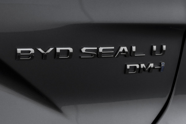 BYD SEAL U 1.5 DM-i FWD Boost | Plug-In | S/K-Panodak | 360 Camera | App connect | Adapt. Cruise | Elek. Klep | Infinity audio | 19" | 2187