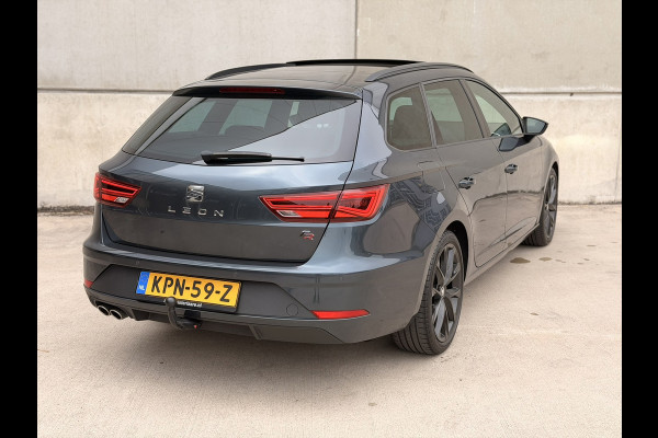 Seat Leon ST FR 1.5 TSI Ultimate Edition Black Pano DSG Trekh Sfeer Virtual CarPlay ACC