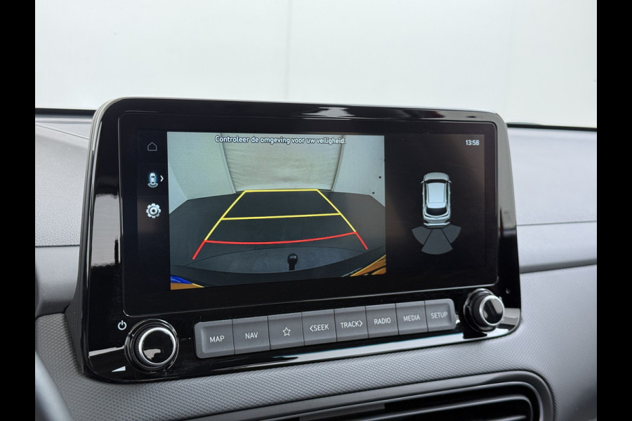 Hyundai Kona 1.6GDI HEV Hybride Autom. Trekhaak Adap.Cruise Camera Apple Carplay Android Auto Navi Ecc Pdc Comfort Smart Led Lmv 16" DAB Krell®-Audio Lane Assist Isofix Rijstrooksensor 1.300KG Trekgewicht 1e Eigenaar Origineel Nederlandse Auto