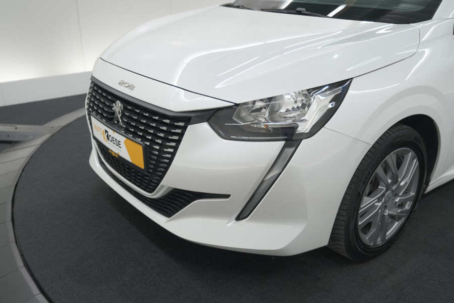Peugeot 208 PureTech 100 Blue Lease Allure | Navigatie | Apple Carplay | Stoelverwarming