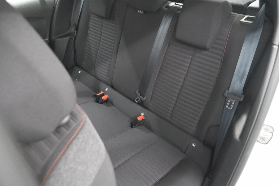 Peugeot 208 PureTech 100 Blue Lease Allure | Navigatie | Apple Carplay | Stoelverwarming