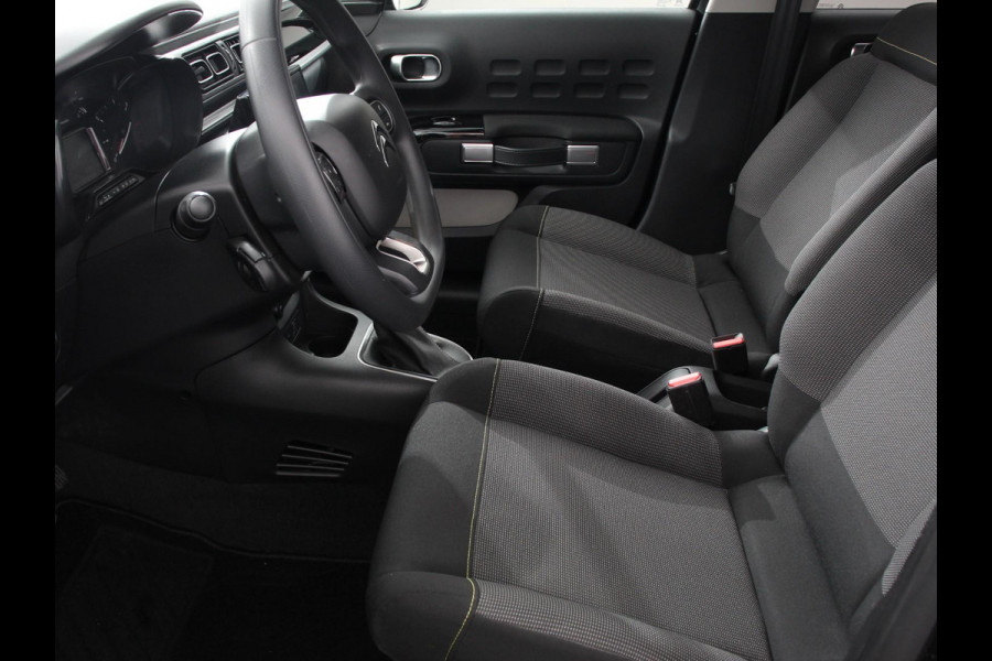 Citroën C3 1.2 PureTech Max Automaat  Airco Navigatie d.m.v.Apple carplay / Android Auto Parksensoren Lichtmetalen Velgen