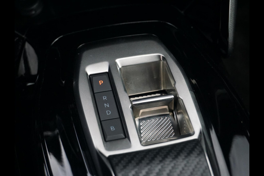 Peugeot e-2008 EV GT Avantage 54 kWh 360 camera