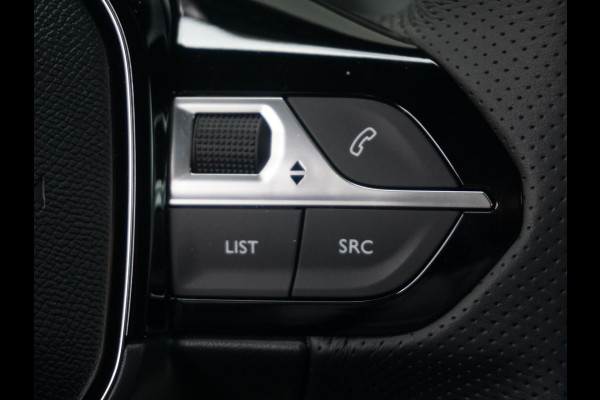Peugeot e-2008 EV GT Avantage 54 kWh 360 camera