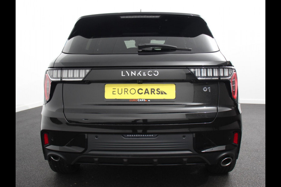 Lynk & Co 01 1.5 192KW PHEV Panoramadak Navigatie Apple Carplay/ Android Auto Camera Parkeersensoren Adaptive Cruise Control Memory stoelen verwarmbaar Full Led Climate Control Lichtmetalen velgen