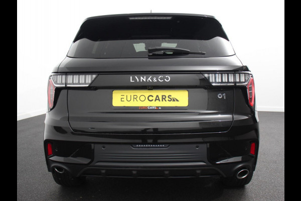 Lynk & Co 01 1.5 192KW PHEV Panoramadak Navigatie Apple Carplay/ Android Auto Camera Parkeersensoren Adaptive Cruise Control Memory stoelen verwarmbaar Full Led Climate Control Lichtmetalen velgen