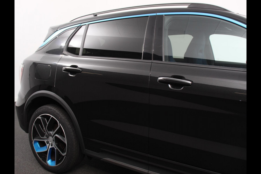 Lynk & Co 01 1.5 192KW PHEV Panoramadak Navigatie Apple Carplay/ Android Auto Camera Parkeersensoren Adaptive Cruise Control Memory stoelen verwarmbaar Full Led Climate Control Lichtmetalen velgen