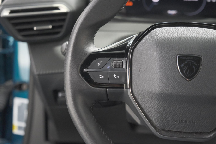 Peugeot 2008 PureTech 100 Allure | Apple Carplay | Parkeersensoren | Climate Control | Cruise Control