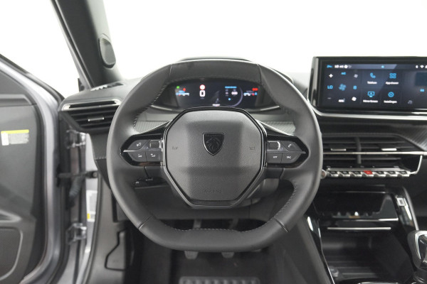 Peugeot 2008 PureTech 100 Allure | Apple Carplay | Parkeersensoren | Climate control