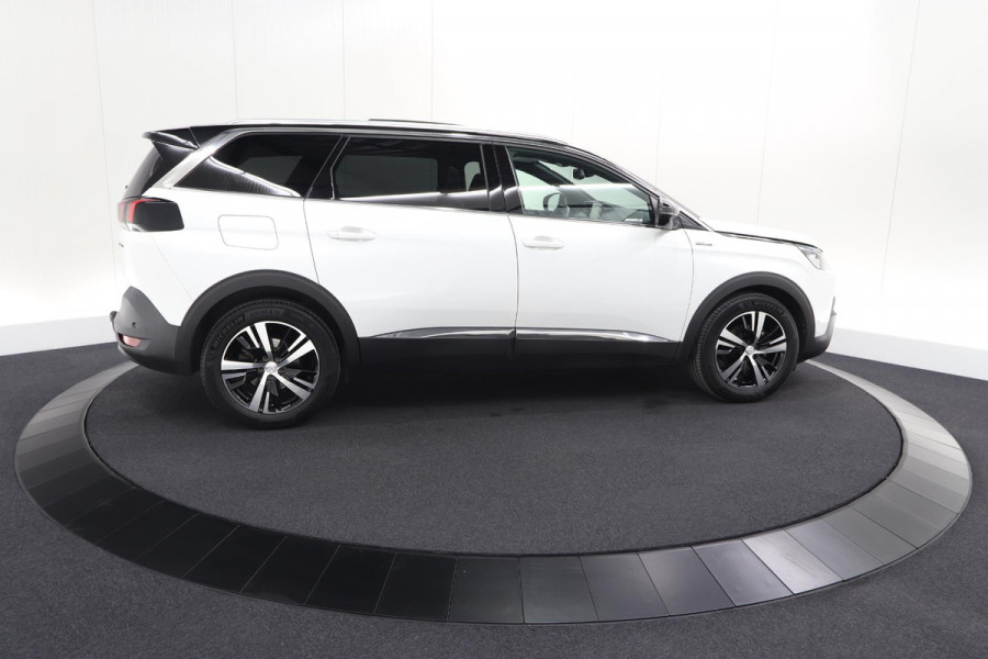Peugeot 5008 PureTech 130 EAT8 GT-Line | Schuif-/Kanteldak | Trekhaak | Elektrische Kofferklep | Camera