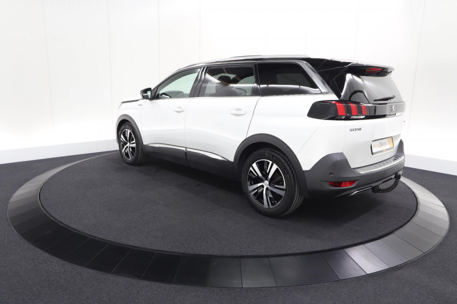 Peugeot 5008 PureTech 130 EAT8 GT-Line | Schuif-/Kanteldak | Trekhaak | Elektrische Kofferklep | Camera