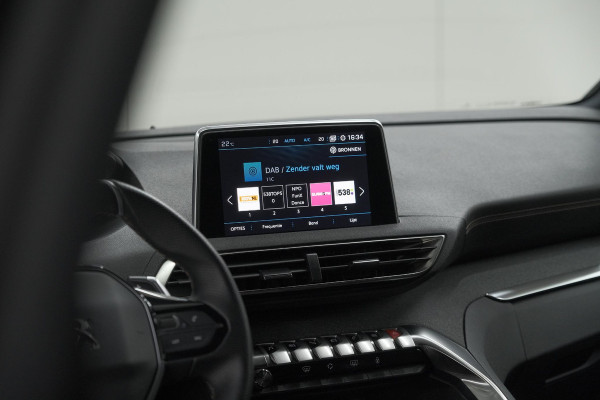 Peugeot 5008 PureTech 130 EAT8 GT-Line | Schuif-/Kanteldak | Trekhaak | Elektrische Kofferklep | Camera