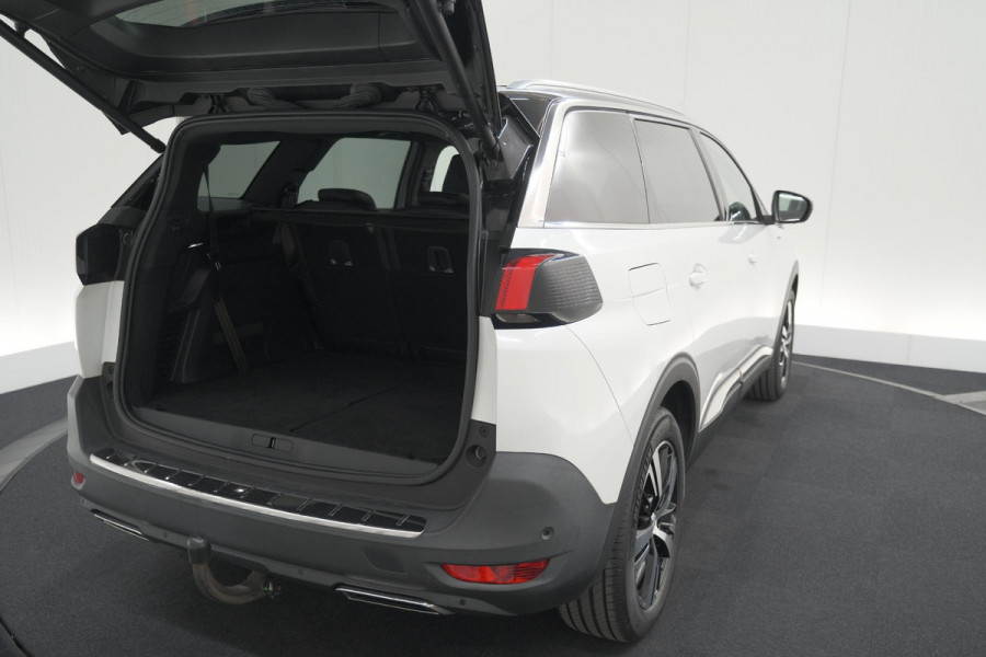 Peugeot 5008 PureTech 130 EAT8 GT-Line | Schuif-/Kanteldak | Trekhaak | Elektrische Kofferklep | Camera