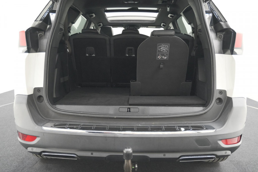 Peugeot 5008 PureTech 130 EAT8 GT-Line | Schuif-/Kanteldak | Trekhaak | Elektrische Kofferklep | Camera