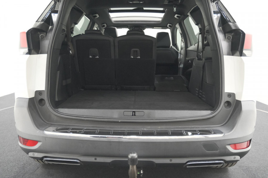 Peugeot 5008 PureTech 130 EAT8 GT-Line | Schuif-/Kanteldak | Trekhaak | Elektrische Kofferklep | Camera