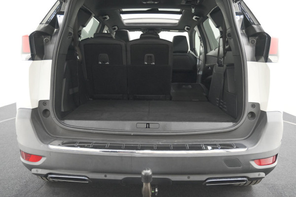 Peugeot 5008 PureTech 130 EAT8 GT-Line | Schuif-/Kanteldak | Trekhaak | Elektrische Kofferklep | Camera
