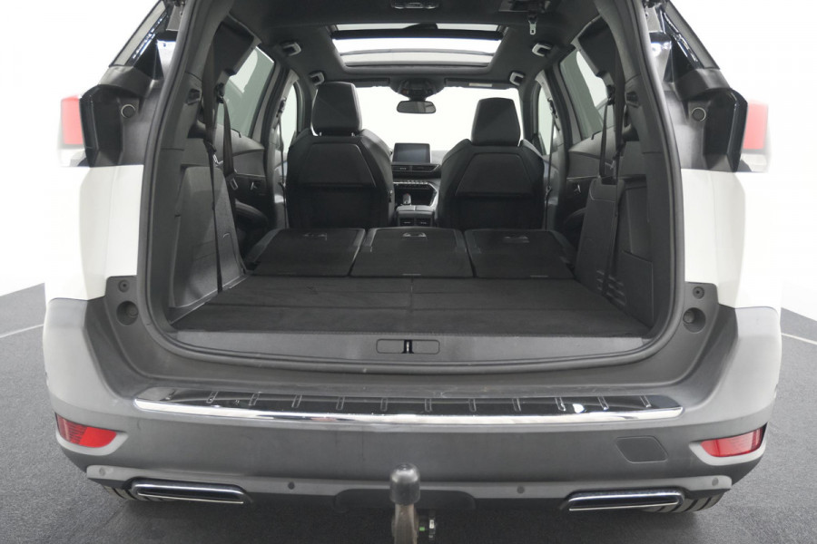Peugeot 5008 PureTech 130 EAT8 GT-Line | Schuif-/Kanteldak | Trekhaak | Elektrische Kofferklep | Camera