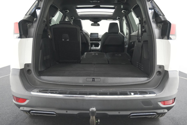 Peugeot 5008 PureTech 130 EAT8 GT-Line | Schuif-/Kanteldak | Trekhaak | Elektrische Kofferklep | Camera