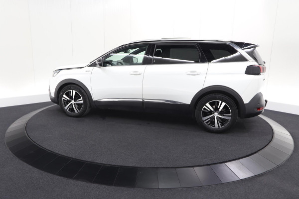 Peugeot 5008 PureTech 130 EAT8 GT-Line | Schuif-/Kanteldak | Trekhaak | Elektrische Kofferklep | Camera