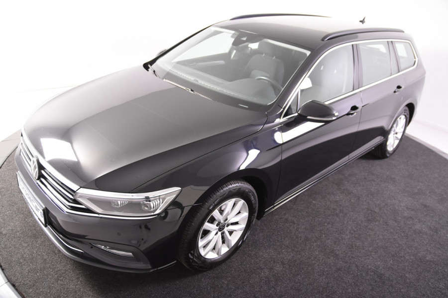 Volkswagen Passat Variant 1.5 TSi Style *1ste Eigenaar*Navigatie*Camera*DAB*
