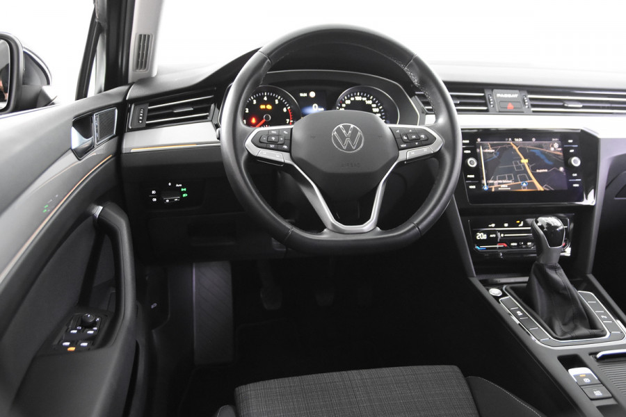 Volkswagen Passat Variant 1.5 TSi Style *1ste Eigenaar*Navigatie*Camera*DAB*