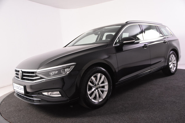 Volkswagen Passat Variant 1.5 TSi Style *1ste Eigenaar*Navigatie*Camera*DAB*