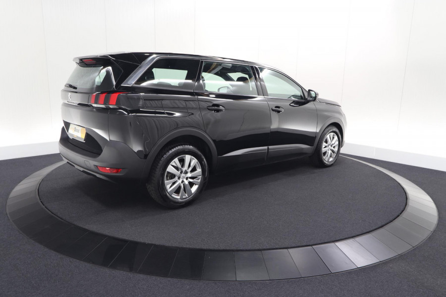 Peugeot 5008 PureTech 130 EAT8 Active Pack Business | 7 Zitplaatsen | Camera | Navigatie | Apple Carplay | Parkeersensoren