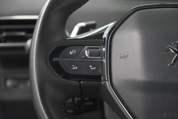 Peugeot 5008 PureTech 130 EAT8 Active Pack Business | 7 Zitplaatsen | Camera | Navigatie | Apple Carplay | Parkeersensoren