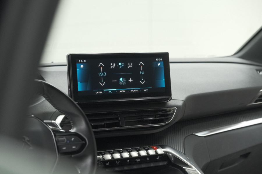 Peugeot 5008 PureTech 130 EAT8 Active Pack Business | 7 Zitplaatsen | Camera | Navigatie | Apple Carplay | Parkeersensoren