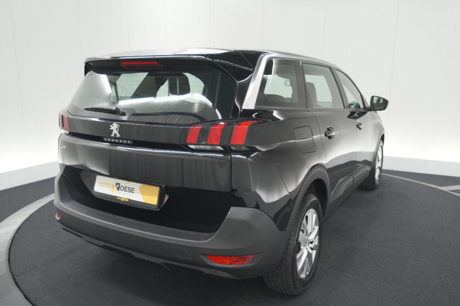Peugeot 5008 PureTech 130 EAT8 Active Pack Business | 7 Zitplaatsen | Camera | Navigatie | Apple Carplay | Parkeersensoren