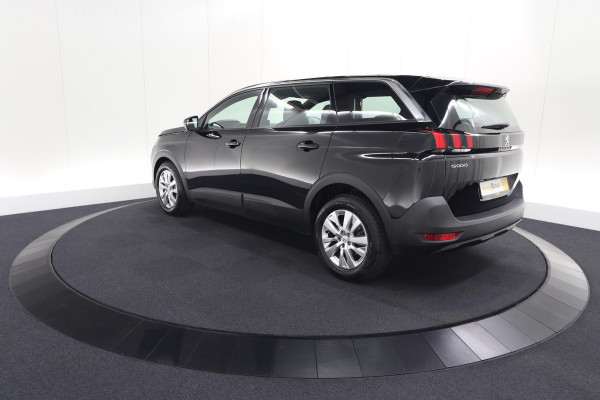 Peugeot 5008 PureTech 130 EAT8 Active Pack Business | 7 Zitplaatsen | Camera | Navigatie | Apple Carplay | Parkeersensoren