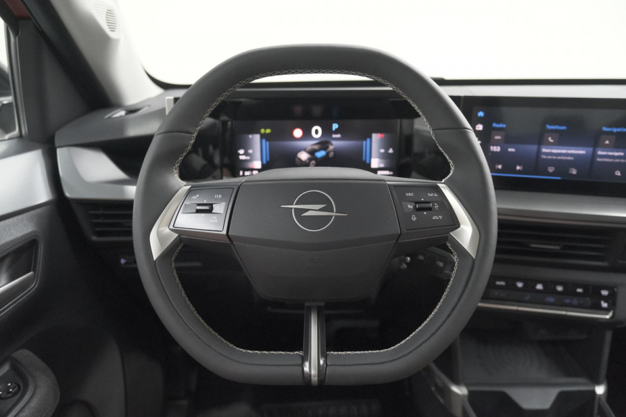 Opel Frontera 1.2 Turbo Hybrid 110 GS | Stoelverwarming en Stuurwielverwarming | Camera | Dodehoekdetectie | Apple Carplay