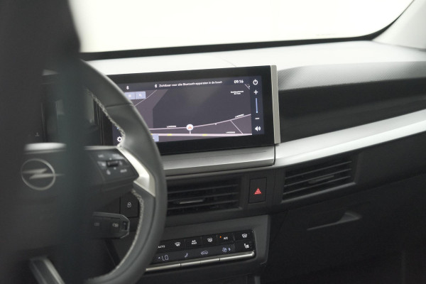 Opel Frontera 1.2 Turbo Hybrid 110 GS | Stoelverwarming en Stuurwielverwarming | Camera | Dodehoekdetectie | Apple Carplay