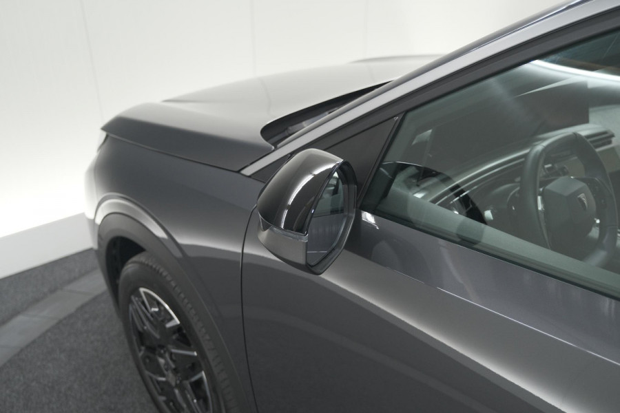 Peugeot 5008 1.2 Hybrid 136 e-DCS6 Allure | Trekhaak | 7 Zitplaatsen | Camera | Stoelverwarming | Navigatie | Trekhaak