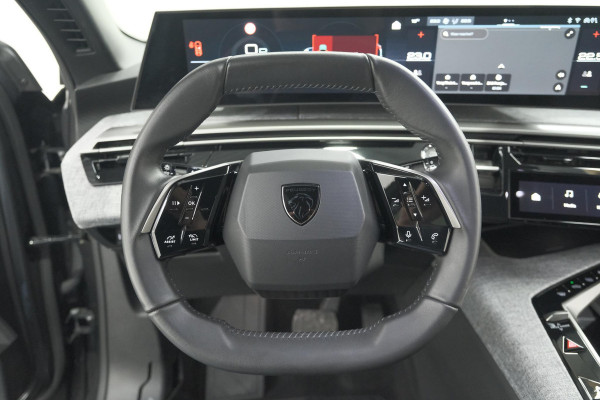 Peugeot 5008 1.2 Hybrid 136 e-DCS6 Allure | Trekhaak | 7 Zitplaatsen | Camera | Stoelverwarming | Navigatie | Trekhaak
