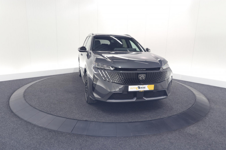 Peugeot 5008 1.2 Hybrid 136 e-DCS6 Allure | Trekhaak | 7 Zitplaatsen | Camera | Stoelverwarming | Navigatie | Trekhaak