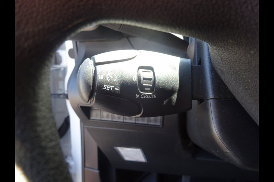Peugeot Partner 1.2 PureTech Pro BENZINE AIRCO NAVI CRUISE CONTROL PDC SCHUIFDEUR