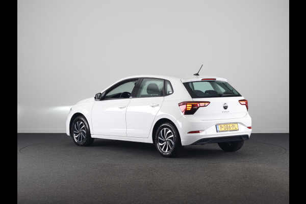 Volkswagen Polo 1.0 TSI Life 95 pk | Navigatie via App | Adaptieve cruise control | LED koplampen | App connect |