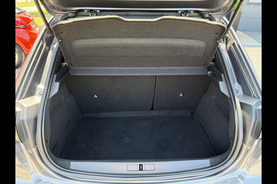 Peugeot 208 1.2 PureTech Active Pack 2e Eigenaar,D-riem vv in 2023,Navi,Carplay,Clima,Cruise,Lm velgen,N.A.P,Pdc,Recent beurt gehad,Apk tot 06-2027