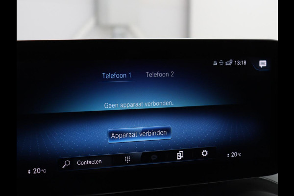 Mercedes-Benz GLC 300e 4MATIC Business Solution AMG | SOH 86,6% | Panorama dak | 360 Camera | Trekhaak | Adaptive cruise | Navigatie | DAB+ | Carplay | Bluetooth | Sfeerverlichting | Verkeersteken assistent | Climate control