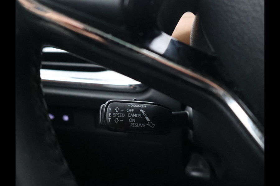 Škoda ENYAQ iV 80 SOH 93% + LEDER | PANORAMA | TREKHAAK | 21 INCH | ADAPTIVE CRUISE | CAMERA | STOELVERW. | MATRIX LED